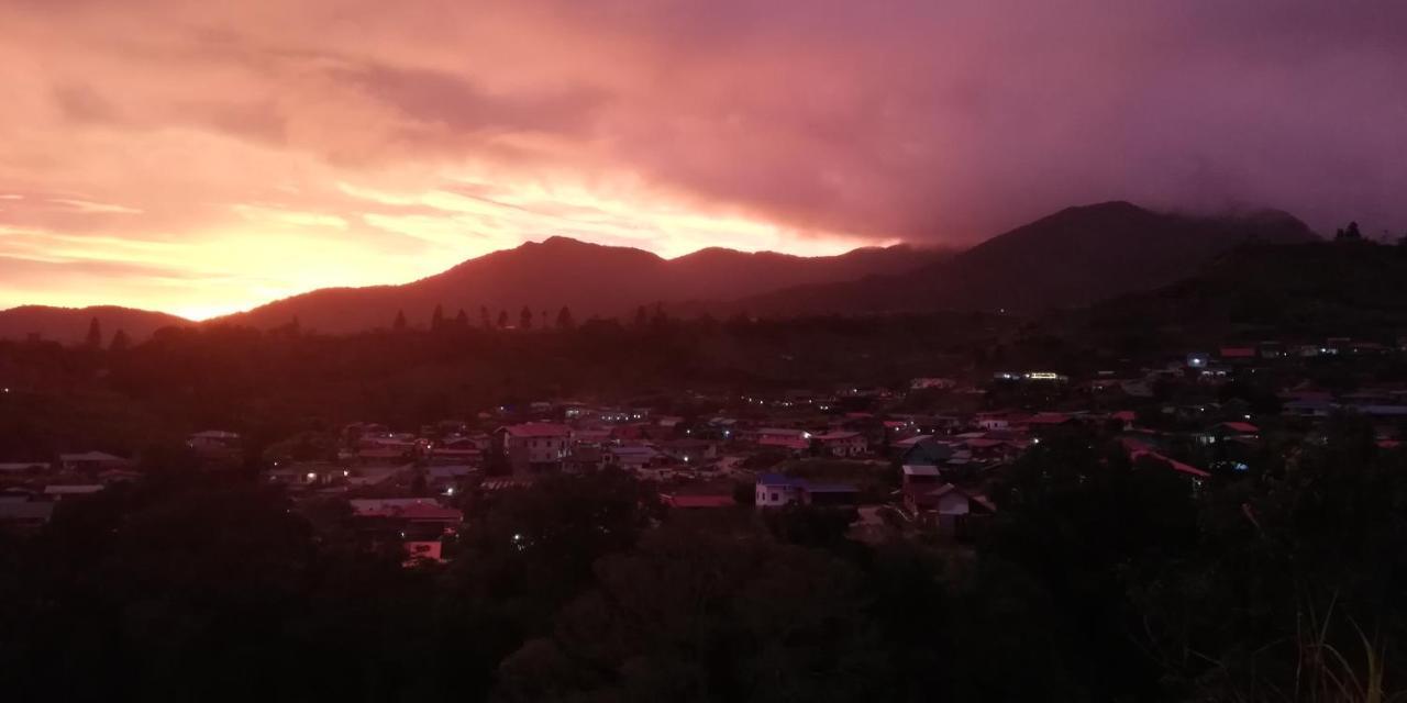 Kampong Kundassan Wind Valley Farmstay المظهر الخارجي الصورة