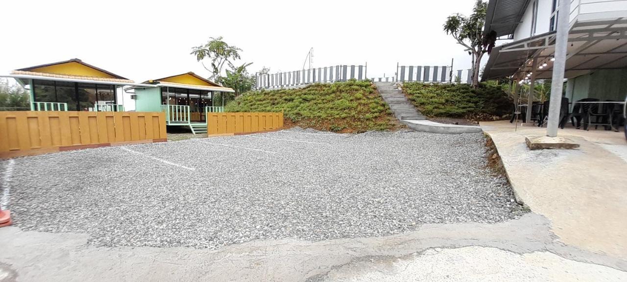 Kampong Kundassan Wind Valley Farmstay المظهر الخارجي الصورة