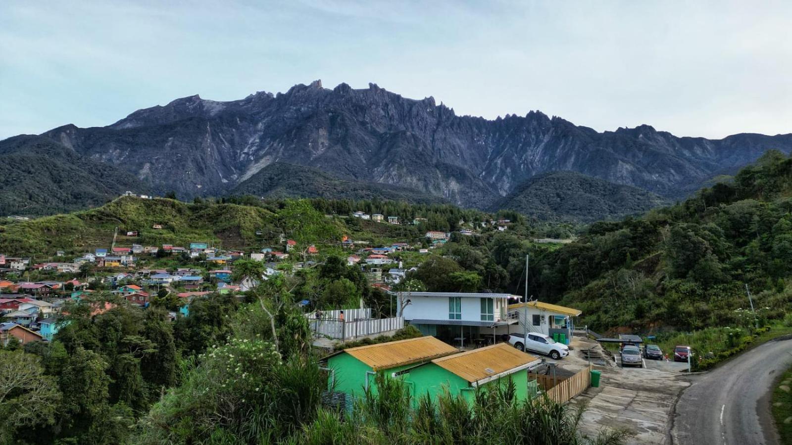 Kampong Kundassan Wind Valley Farmstay المظهر الخارجي الصورة